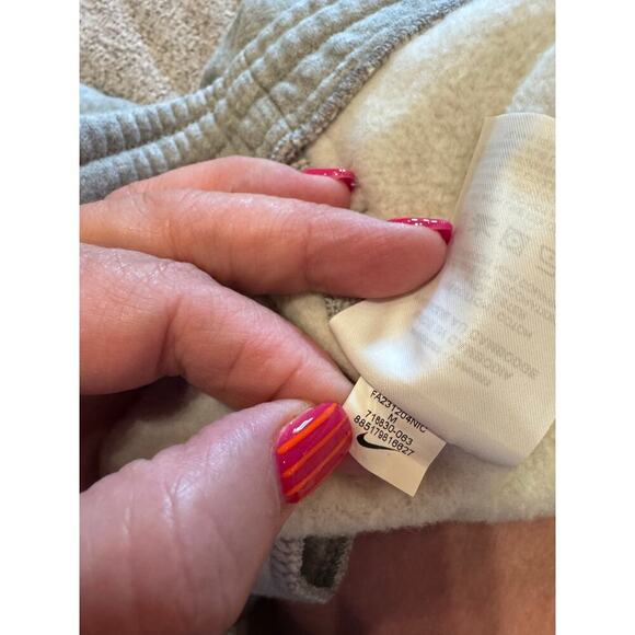 Nike Grey Men's Joggers Sweatpants Elastic Waist Pockets Drawstring Sz. M - Picture 2 of 13